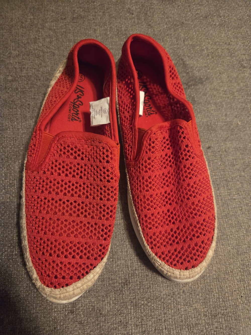 Red Slip On 7.5 U.S. Sports Comfort